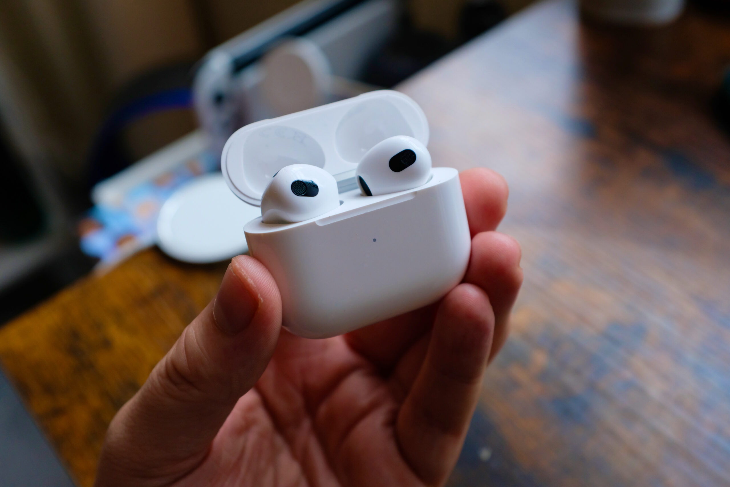 How to connect AirPods to Mac